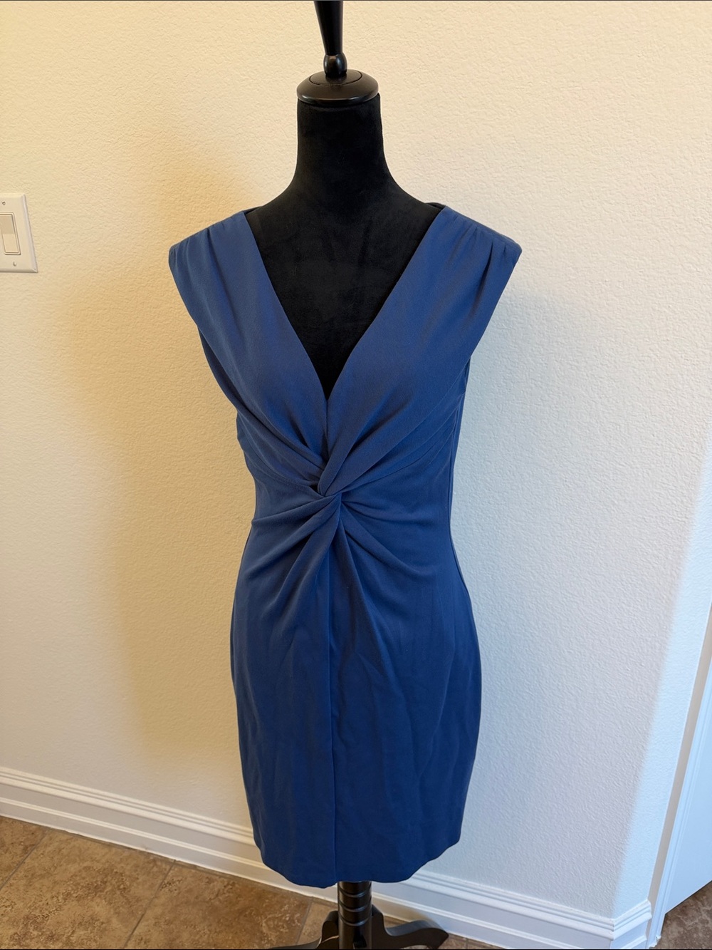 Sleeveless Navy Twist-Front V-Neck Midi Dress